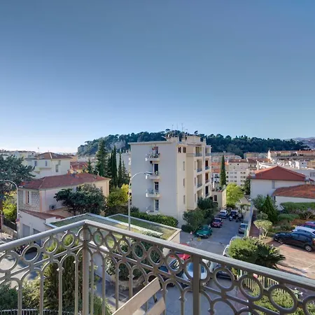 Riviera Le Port